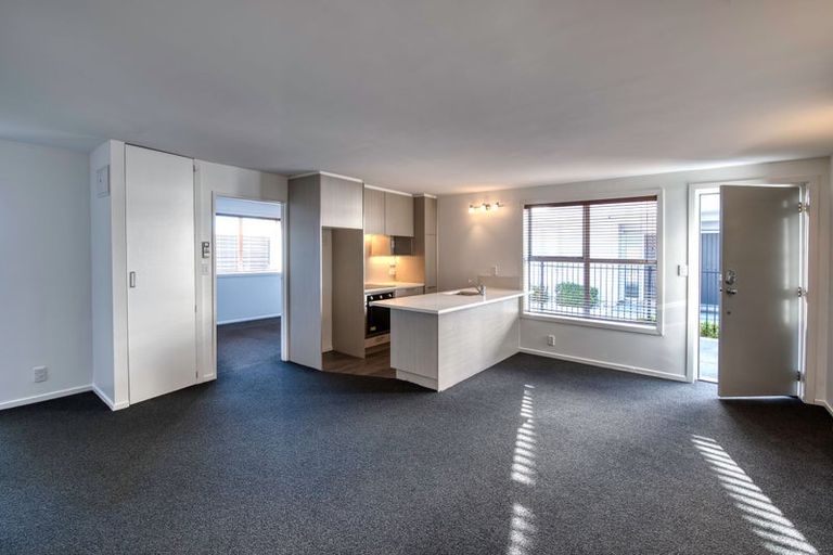 Photo of property in 5/290 Barbadoes Street, Christchurch Central, Christchurch, 8011