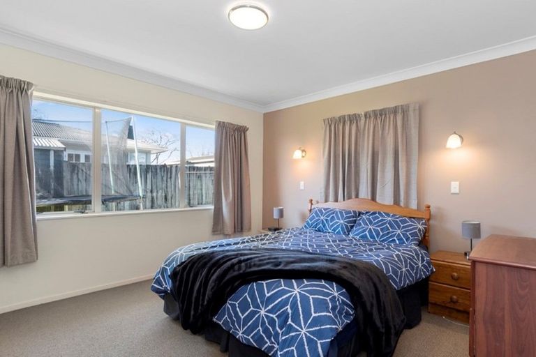 Photo of property in 4b Queen Road, Bellevue, Tauranga, 3110