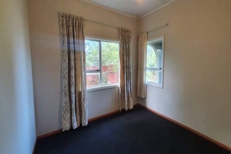 Photo of property in 34 Polson Street, Castlecliff, Whanganui, 4501