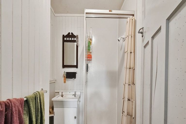 Photo of property in 13 Rimu Street, Marton, 4710