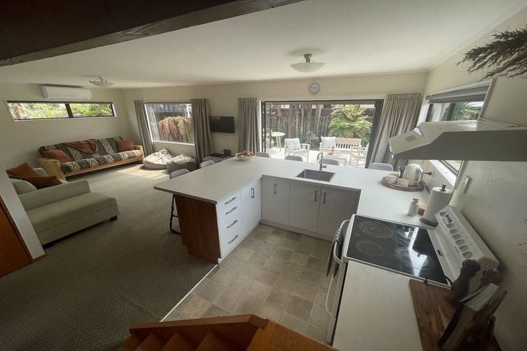 Photo of property in 11a Willow Avenue, Hannahs Bay, Rotorua, 3010