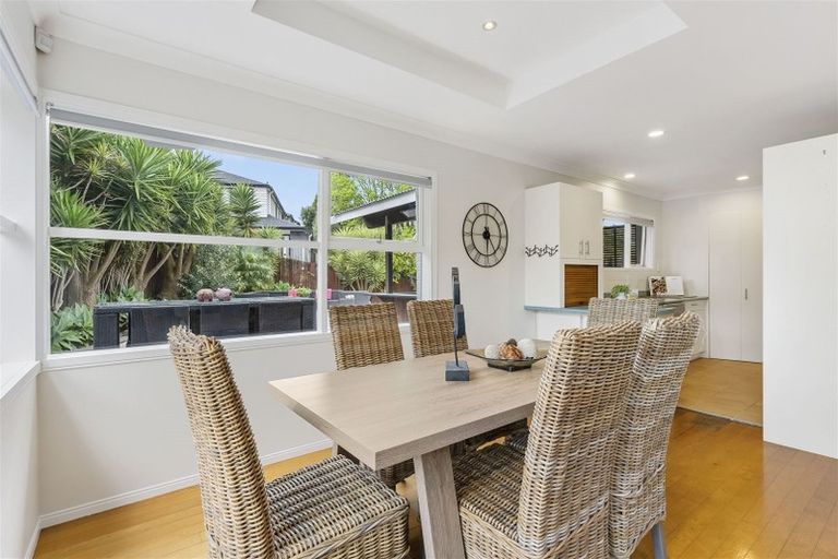 Photo of property in 19 Cosy Place, Howick, Auckland, 2014
