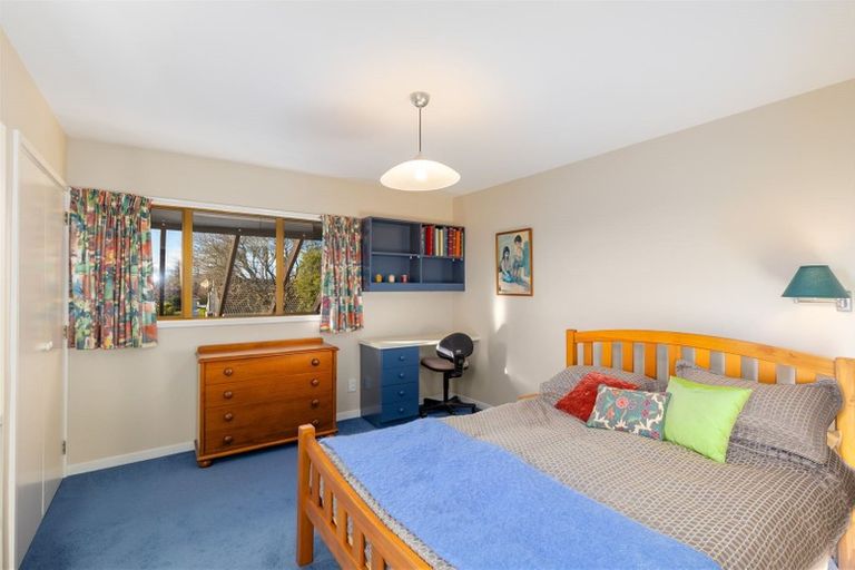 Photo of property in 5 Harrods Court, Ilam, Christchurch, 8053