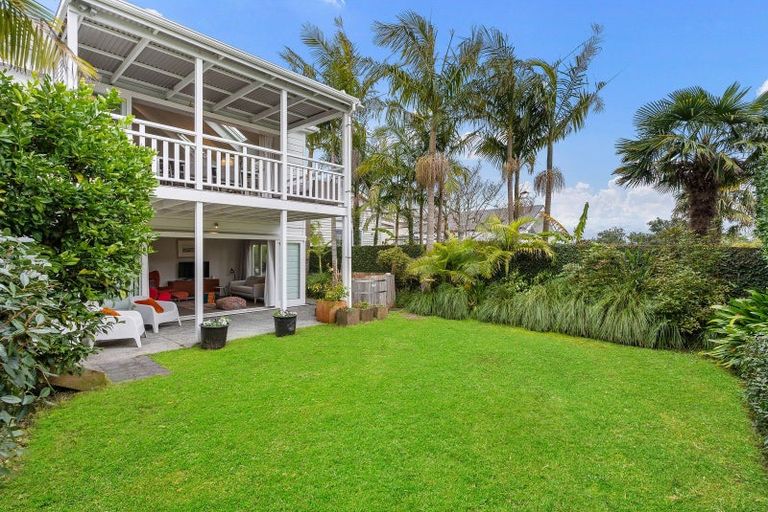 Photo of property in 15 Grosvenor Street, Grey Lynn, Auckland, 1021