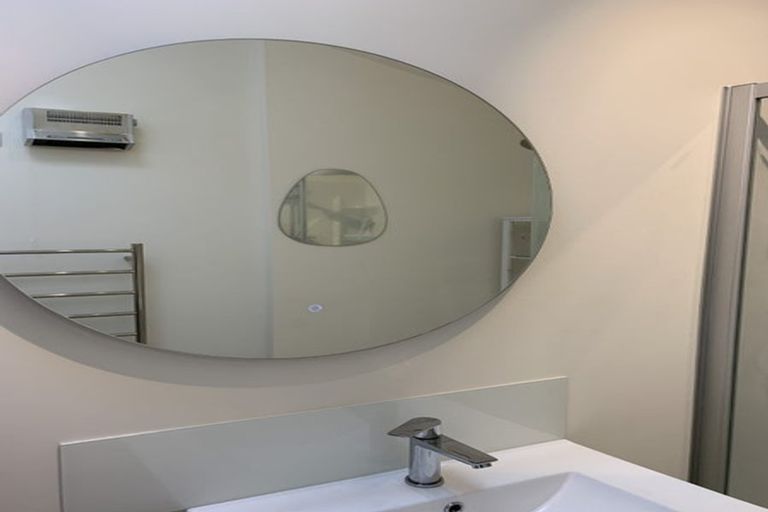 Photo of property in 208 The Terrace, Wellington Central, Wellington, 6011