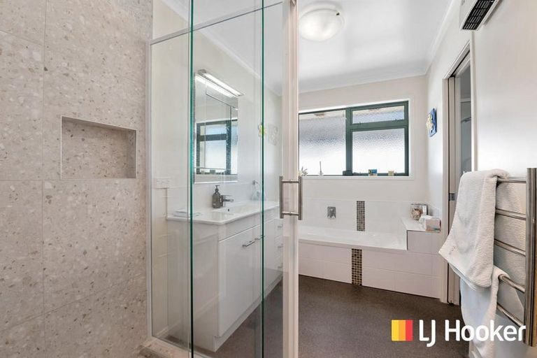 Photo of property in 18 Hamon Place, Pukehangi, Rotorua, 3015