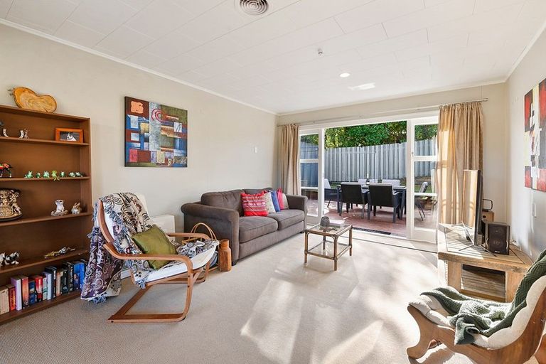 Photo of property in 11 Wallingford Place, Hillcrest, Rotorua, 3015