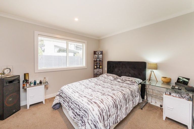 Photo of property in 9 Riverstone Grove, Hokowhitu, Palmerston North, 4410
