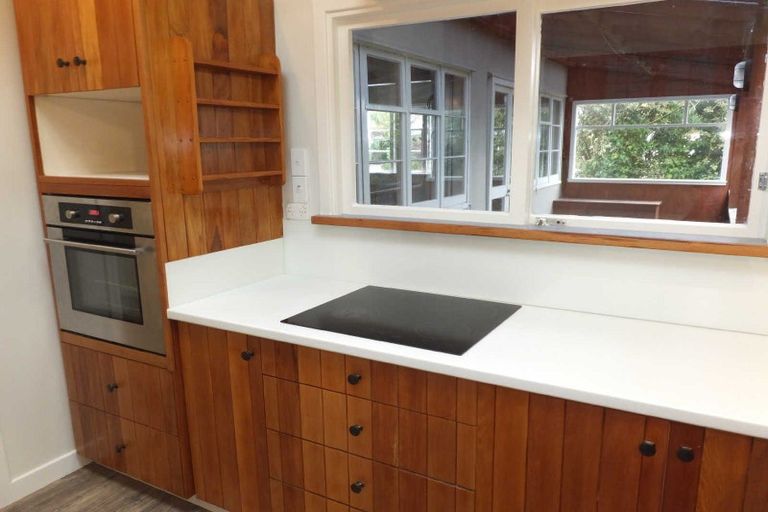 Photo of property in 30 Tika Street, Riccarton, Christchurch, 8041