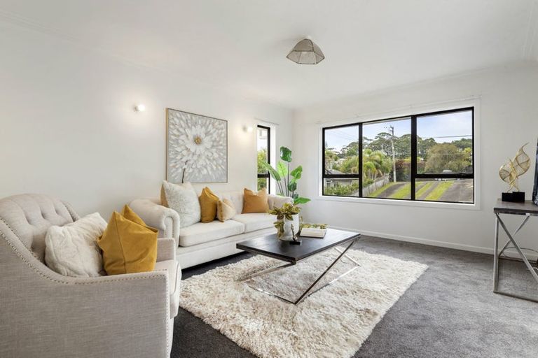 Photo of property in 1/24 Richards Avenue, Forrest Hill, Auckland, 0620