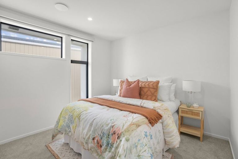Photo of property in 16/10 Pascoe Avenue, Paremata, Porirua, 5026