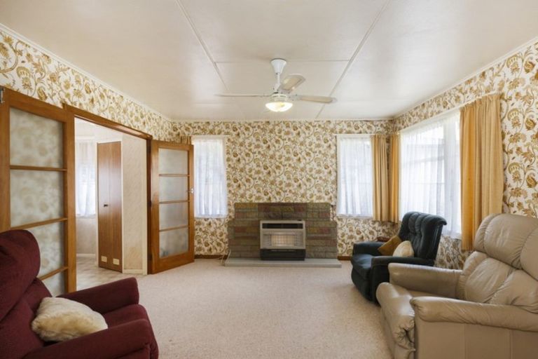 Photo of property in 14 Dorset Crescent, Hokowhitu, Palmerston North, 4410