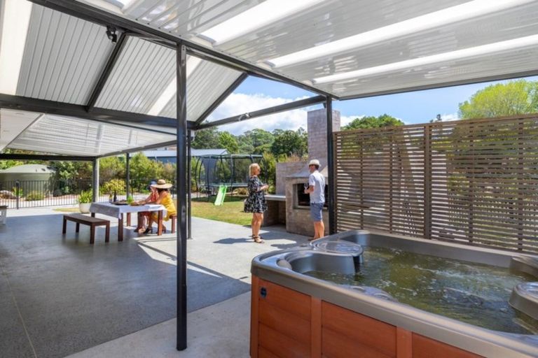 Photo of property in 30 Kahu Drive, Mangawhai, 0505