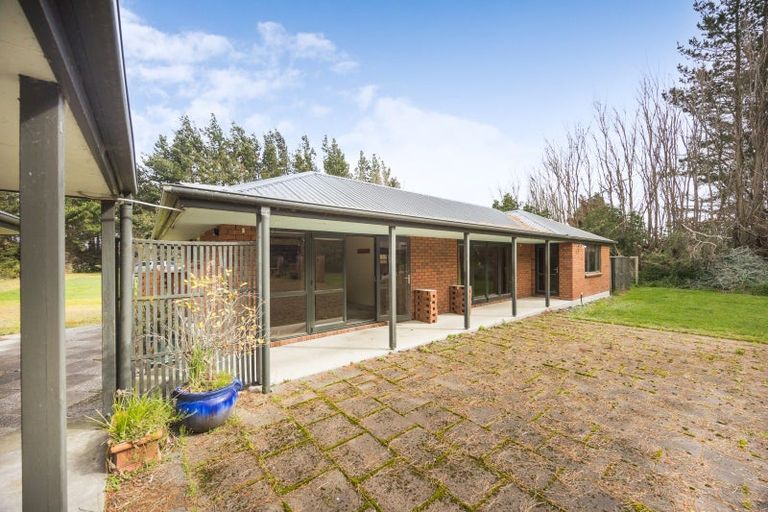 Photo of property in 1351 Rongotea Road, Kairanga, Palmerston North, 4475