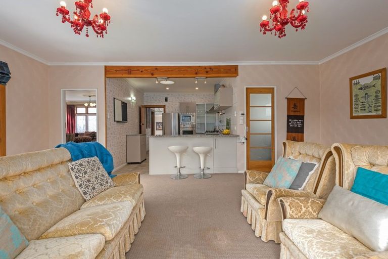 Photo of property in 10 Jensen Street, Hokowhitu, Palmerston North, 4410