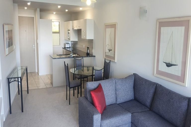 Photo of property in Bridgewater Apartments, 302/7 Te Rangi Cross Road, Paihia, 0200