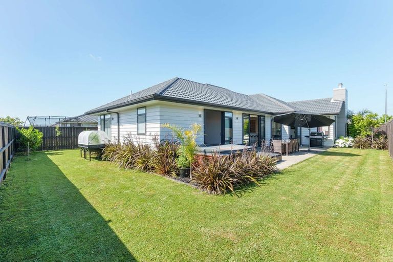 Photo of property in 9 Paso Fino Crescent, Karaka, Papakura, 2113