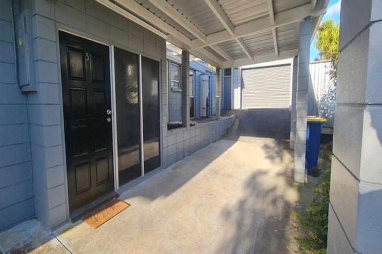 Photo of property in 5 Stredwick Drive, Torbay, Auckland, 0630