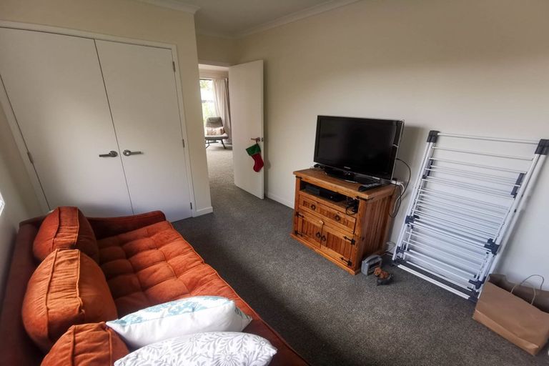 Photo of property in 16 Rollin Street, Heathcote Valley, Christchurch, 8022