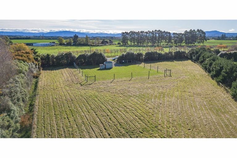 Photo of property in 198 Swannanoa Road, Fernside, Rangiora, 7471