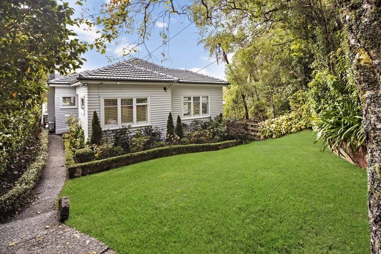 Photo of property in 4 Hurman Street, Karori, Wellington, 6012