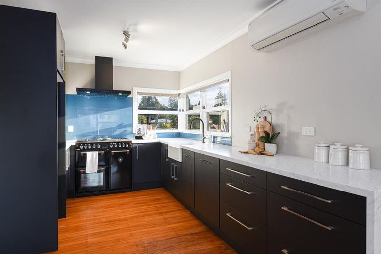 Photo of property in 128 Devon Street, Hillcrest, Rotorua, 3015