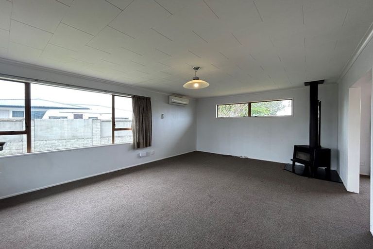 Photo of property in 41 Wynyard Crescent, Tamatea, Napier, 4112
