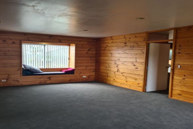 Photo of property in 21 Pono Place, Waiuku, 2123