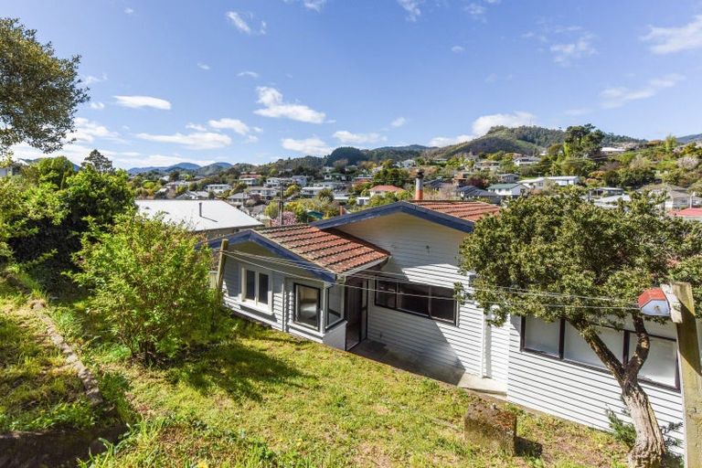 Photo of property in 70 Emano Street, Toi Toi, Nelson, 7010