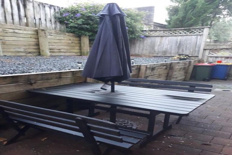 Photo of property in 11/2 Arawa Street, New Lynn, Auckland, 0600