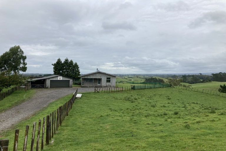 Photo of property in 254 Lincoln Road, Inglewood, 4389