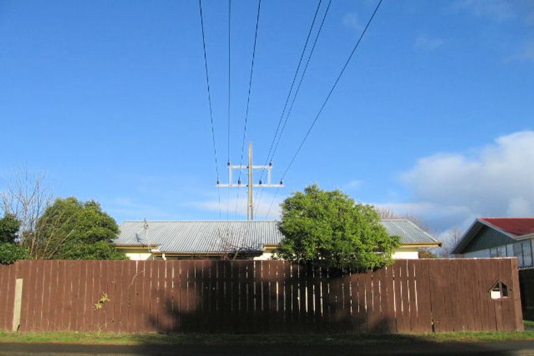 Photo of property in 39 Diaz Drive, Flaxmere, Hastings, 4120