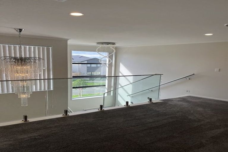 Photo of property in 1 Lime Rise, Flat Bush, Auckland, 2019