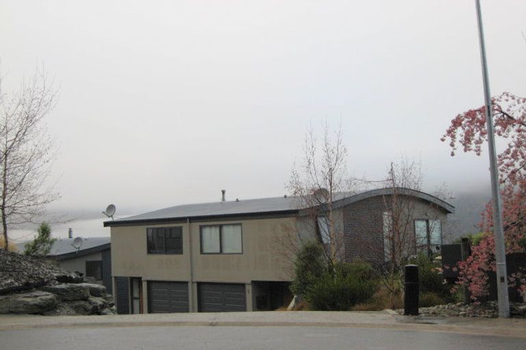 Photo of property in Elkridge Apartments, 6/64 Marina Drive, Frankton, Queenstown, 9300