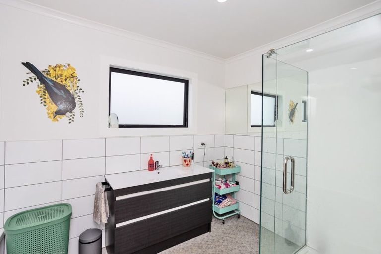 Photo of property in 34 Kildare Drive, Waikiwi, Invercargill, 9810
