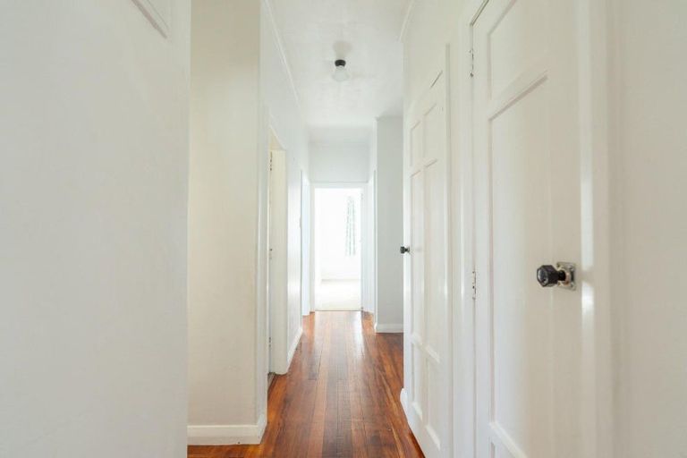 Photo of property in 256 College Street, West End, Palmerston North, 4412