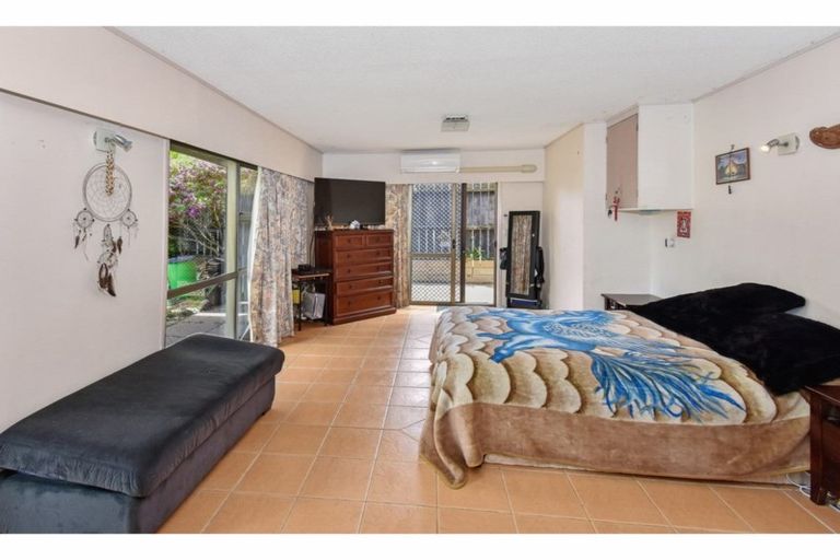 Photo of property in 13a Lawson Way, Weymouth, Auckland, 2103