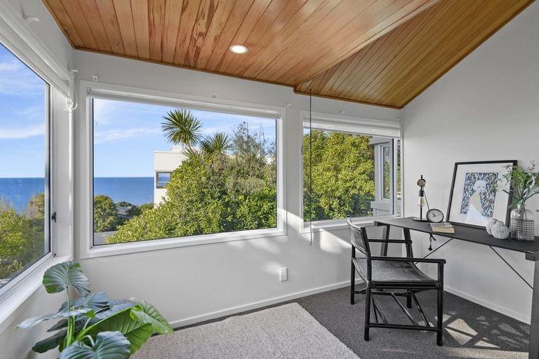 Photo of property in 9b Kinsey Terrace, Clifton, Christchurch, 8081