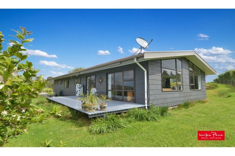 Photo of property in 18 Addison Road, Pataua South, Onerahi, 0192