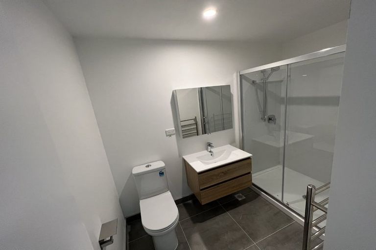 Photo of property in 3c Colin Chester Drive, Silverdale, 0932