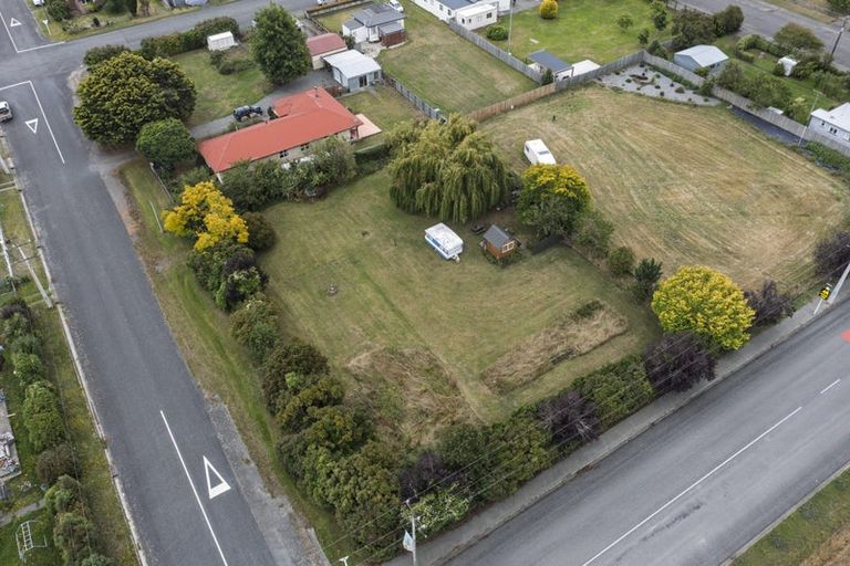 Photo of property in 11 Leslie Street, Waiau, 7332