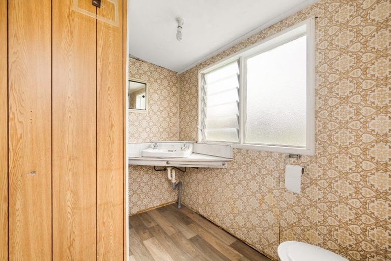 Photo of property in 18 Ashworth Street, Alexandra, 9320