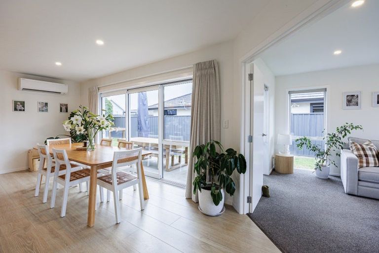 Photo of property in 31 Hikawera Drive, Frimley, Hastings, 4120