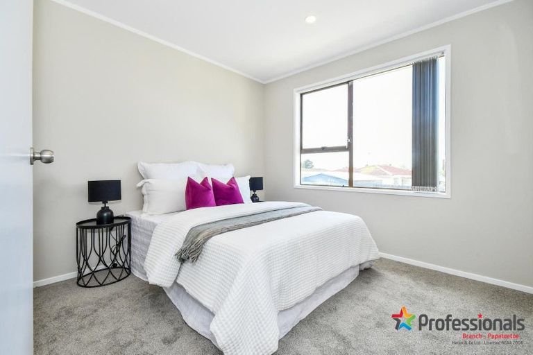 Photo of property in 22 Caringbah Drive, Papatoetoe, Auckland, 2025