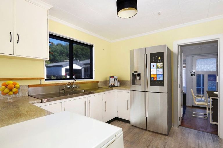 Photo of property in 254 Vanguard Street, Nelson South, Nelson, 7010