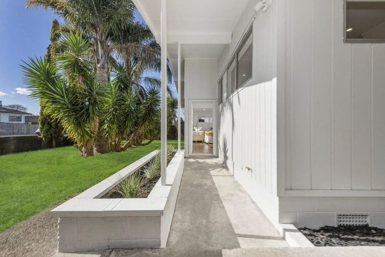 Photo of property in 5 Astor Place, Manurewa, Auckland, 2102