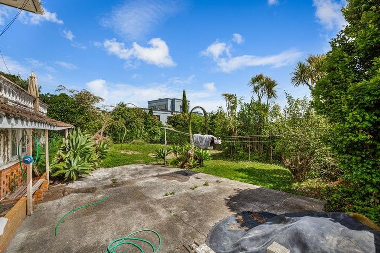 Photo of property in 85 Glengarry Road, Glen Eden, Auckland, 0602