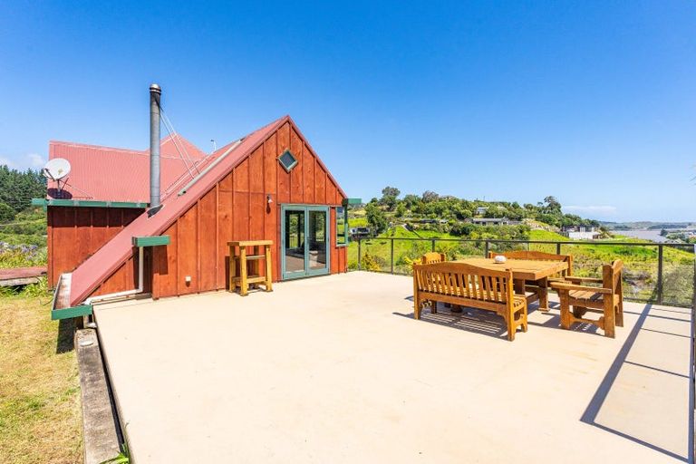 Photo of property in 8 Wairere Road, Bastia Hill, Whanganui, 4500