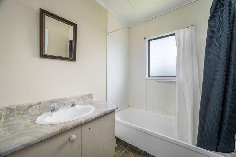 Photo of property in 11a Walker Road, Fairy Springs, Rotorua, 3015