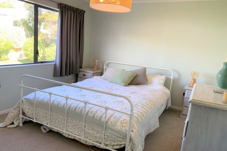 Photo of property in 3/3 Erewhon Place, Birkdale, Auckland, 0626